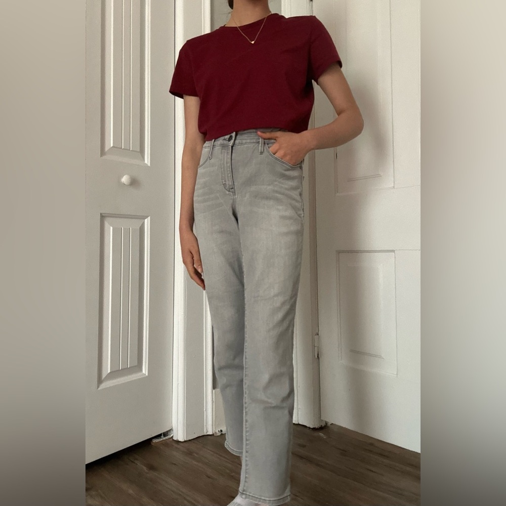 Women’s jeans